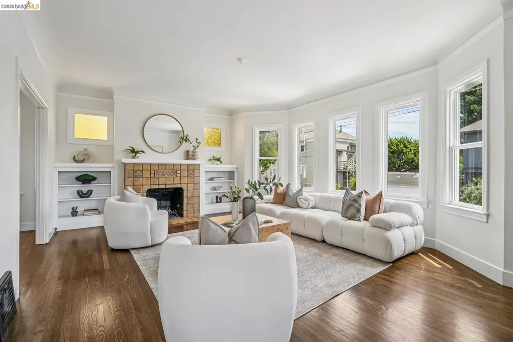 4191 Montgomery Street Oakland CA 94611