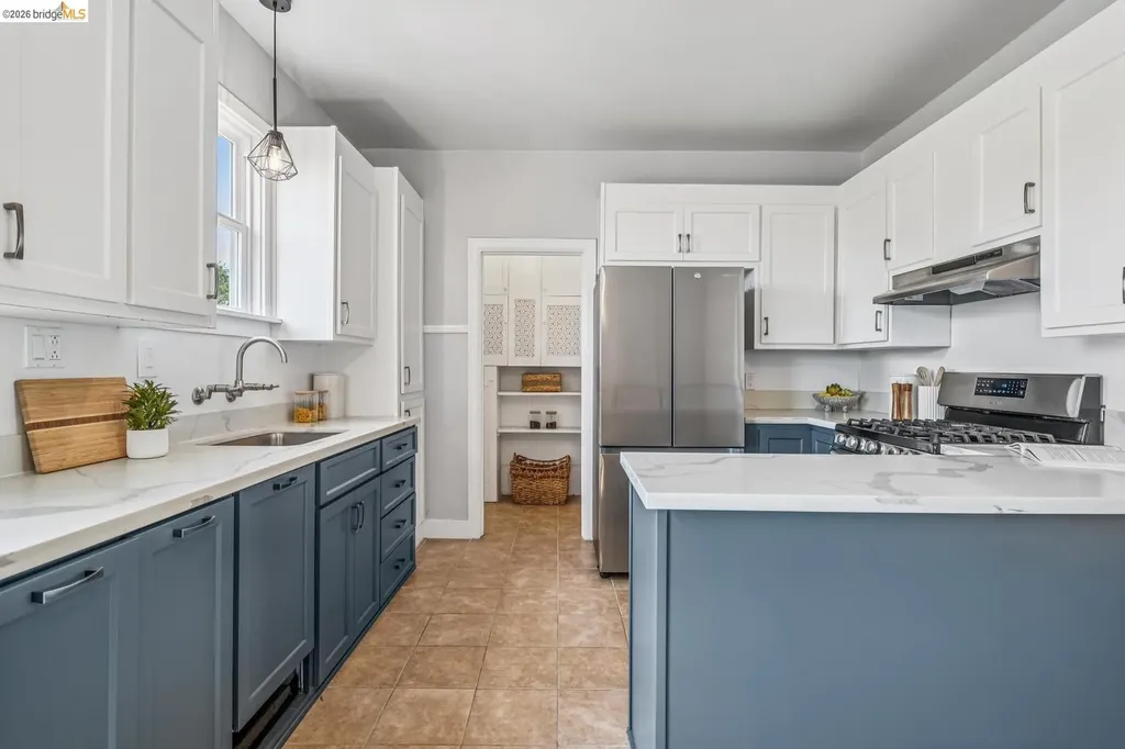 4191 Montgomery Street Oakland CA 94611