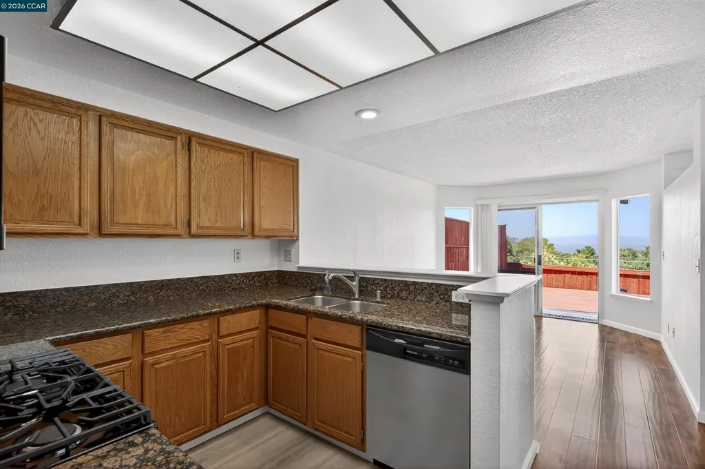 1418 Greenfield Circle Pinole CA 94564