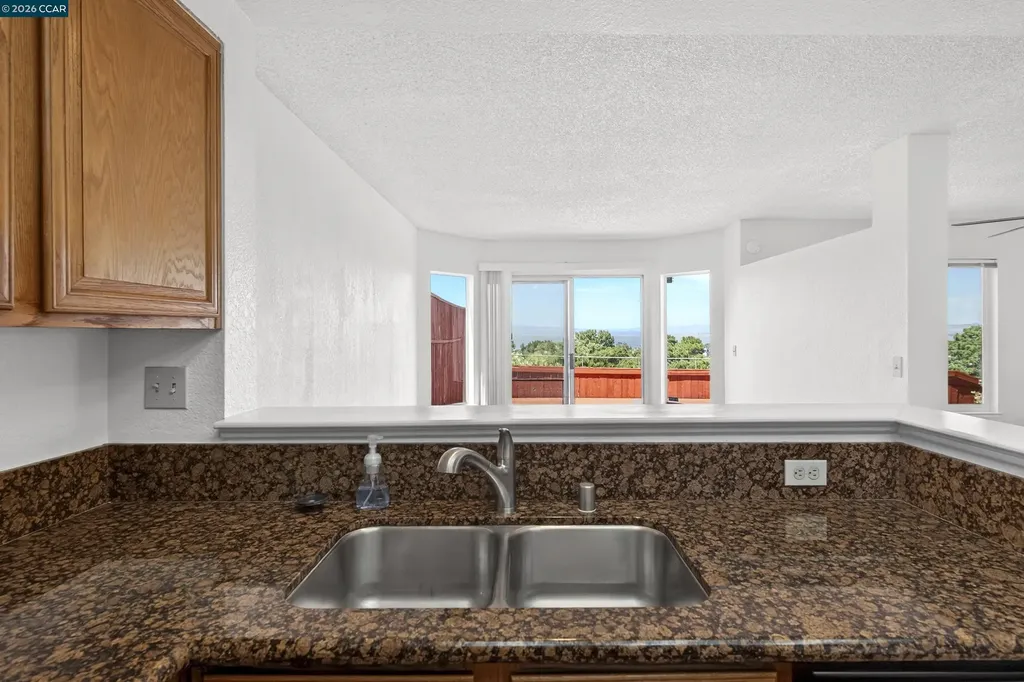 1418 Greenfield Circle Pinole CA 94564