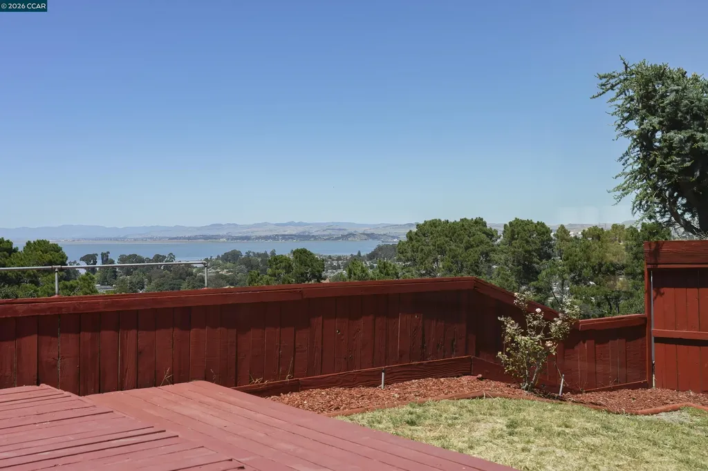 1418 Greenfield Circle Pinole CA 94564