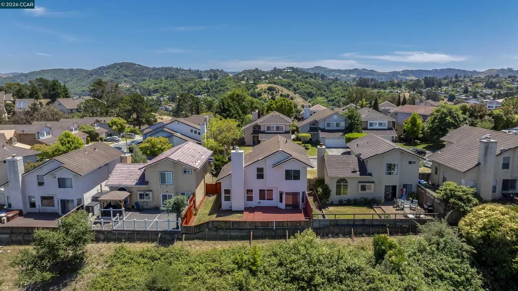 1418 Greenfield Circle Pinole CA 94564