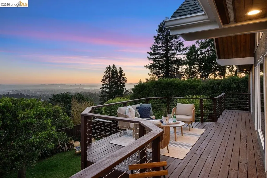 7008 Thornhill Drive Oakland CA 94611