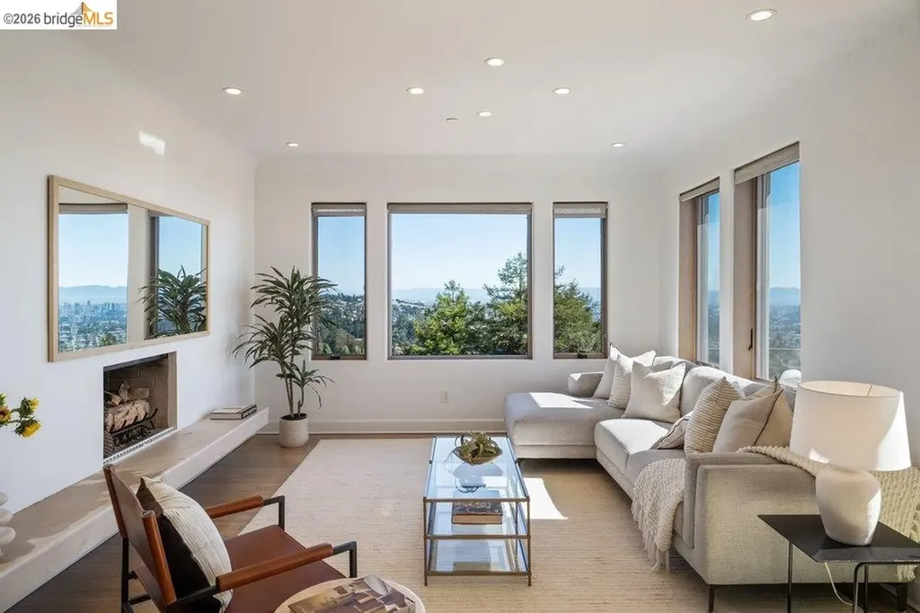85 Gravatt Drive Berkeley CA 94705