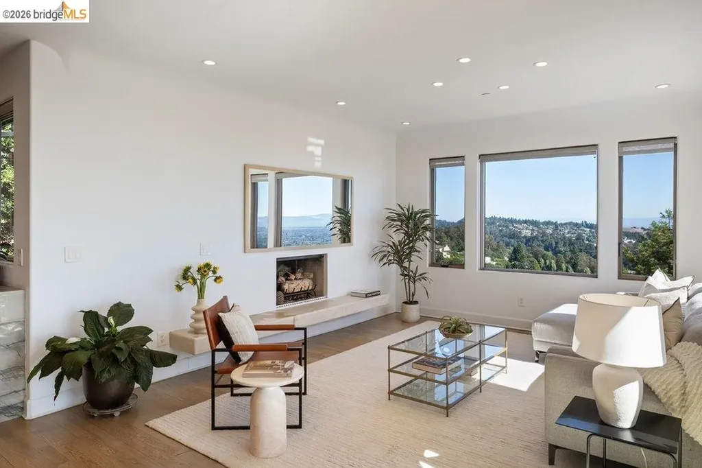 85 Gravatt Drive Berkeley CA 94705