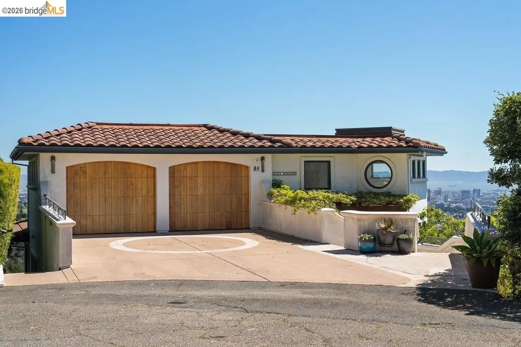 85 Gravatt Drive Berkeley CA 94705