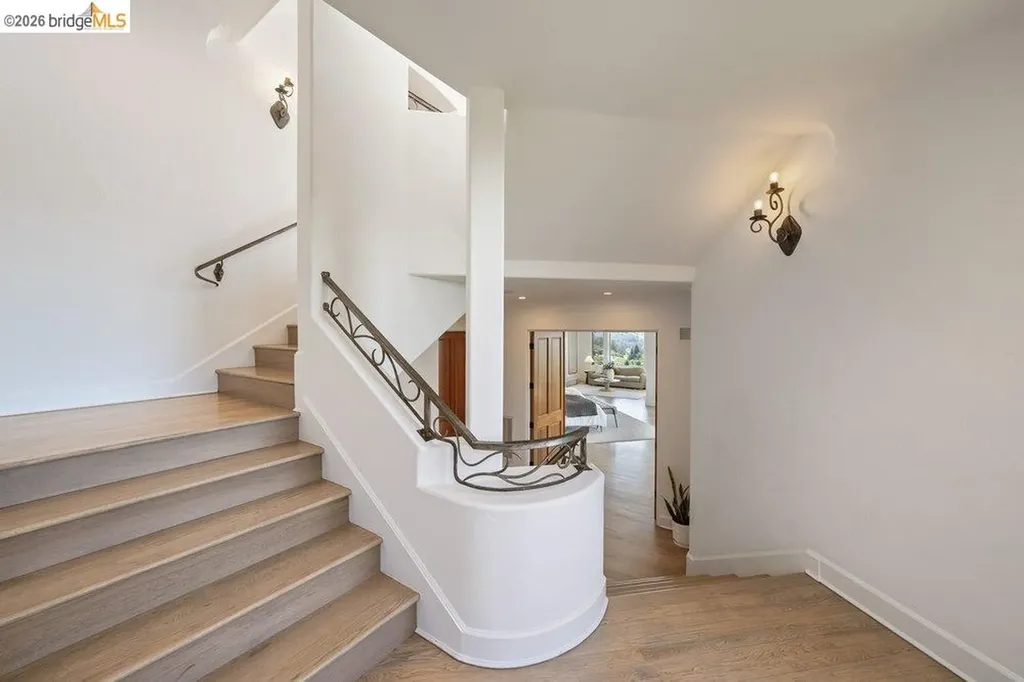 85 Gravatt Drive Berkeley CA 94705