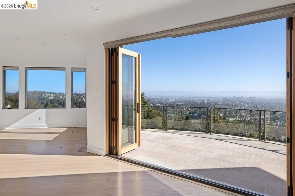 85 Gravatt Drive Berkeley CA 94705