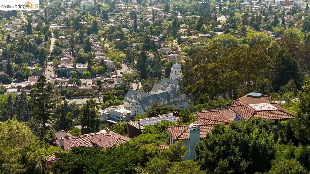 85 Gravatt Drive Berkeley CA 94705