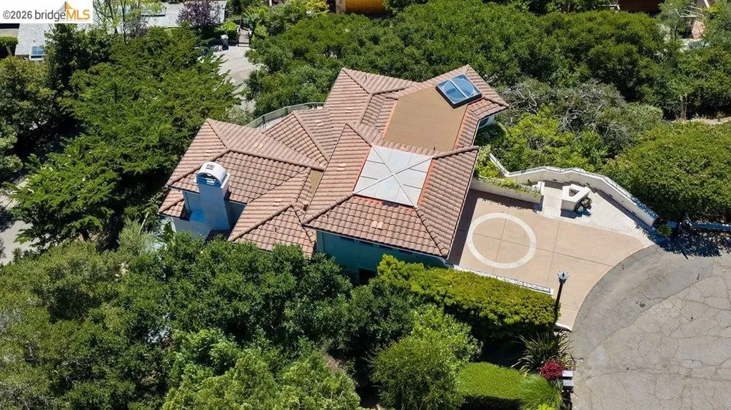 85 Gravatt Drive Berkeley CA 94705