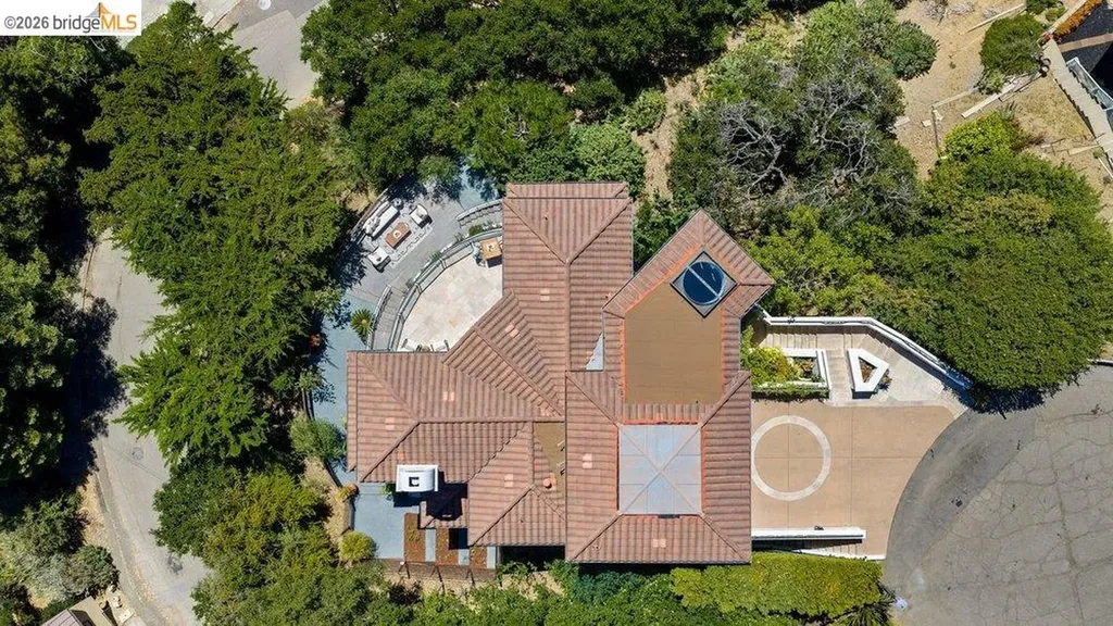 85 Gravatt Drive Berkeley CA 94705