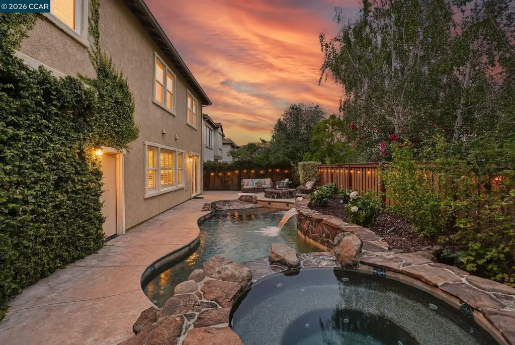 2261 Genoa Street Danville CA 94506