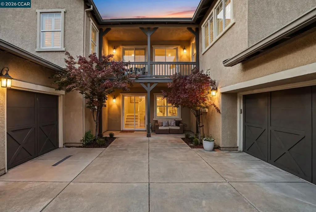 2261 Genoa Street Danville CA 94506