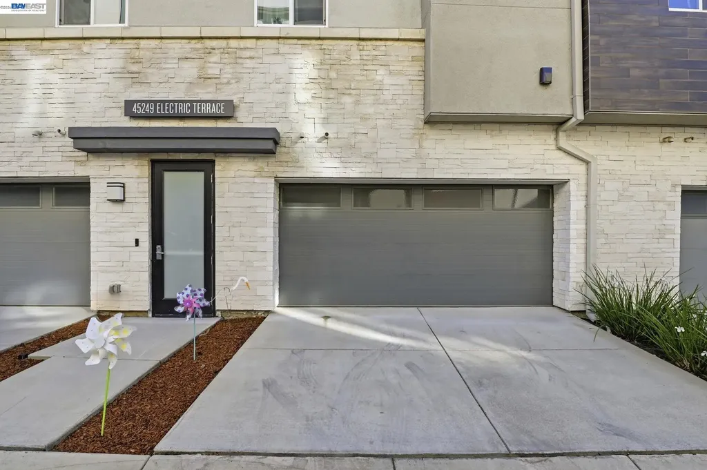 45249 Electric Terrace Fremont CA 94539