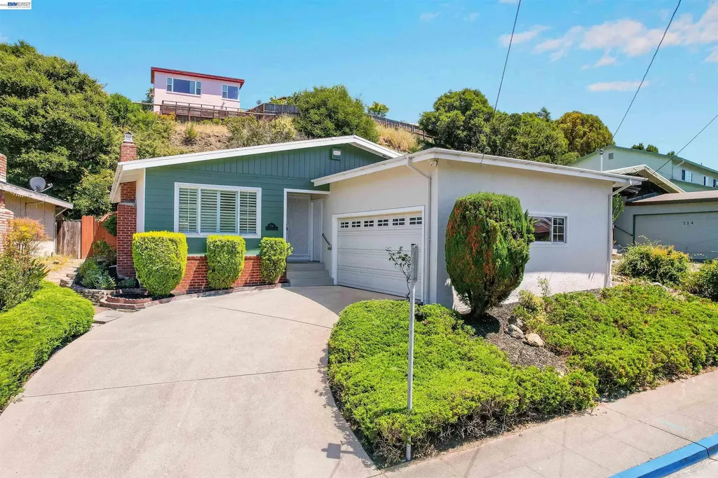 716 Courtland Avenue Richmond CA 94805