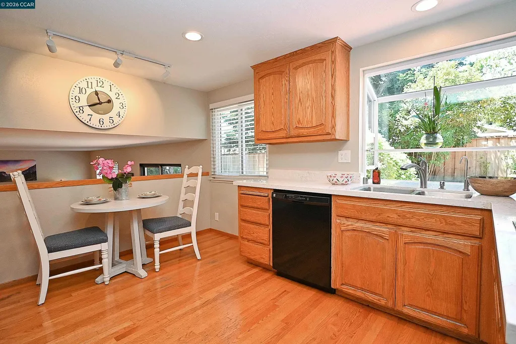 1543 Windwood Court Martinez CA 94553