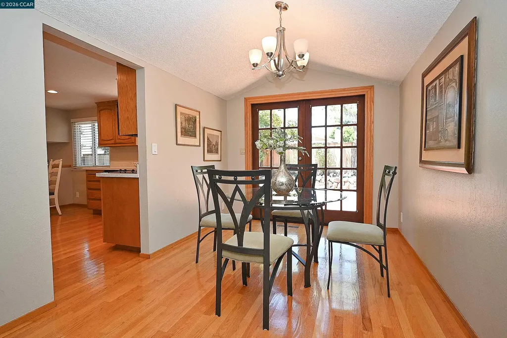 1543 Windwood Court Martinez CA 94553