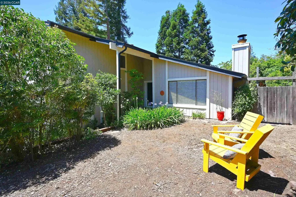 1543 Windwood Court Martinez CA 94553