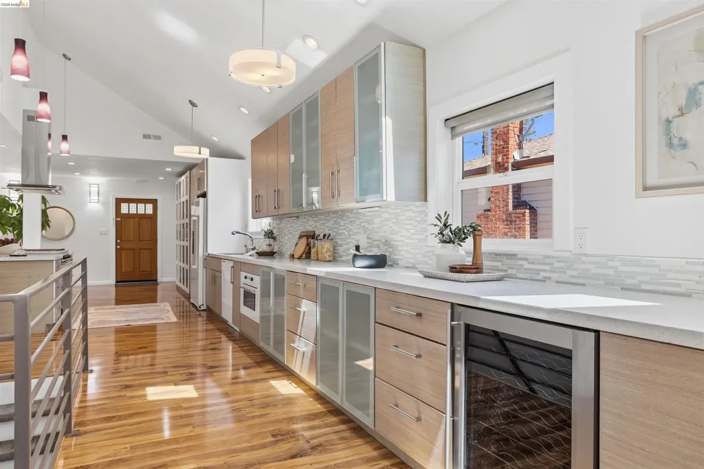 4507 Tulip Avenue Oakland CA 94619