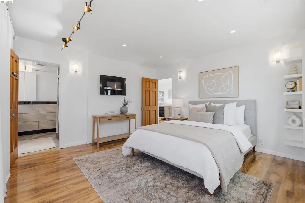 4507 Tulip Avenue Oakland CA 94619