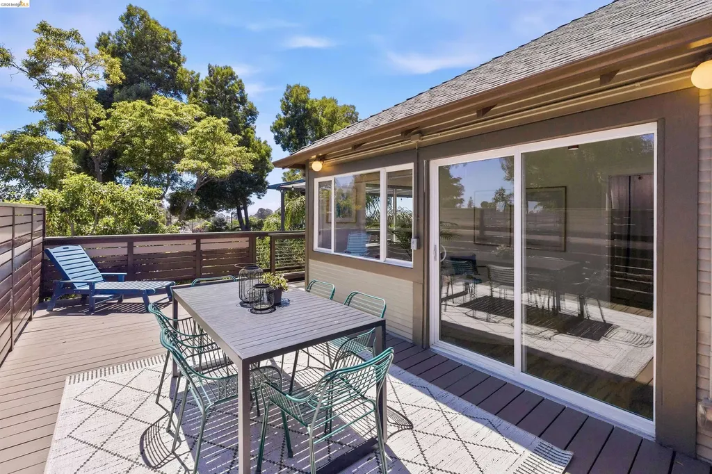 4507 Tulip Avenue Oakland CA 94619