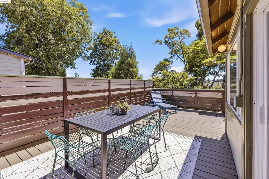 4507 Tulip Avenue Oakland CA 94619