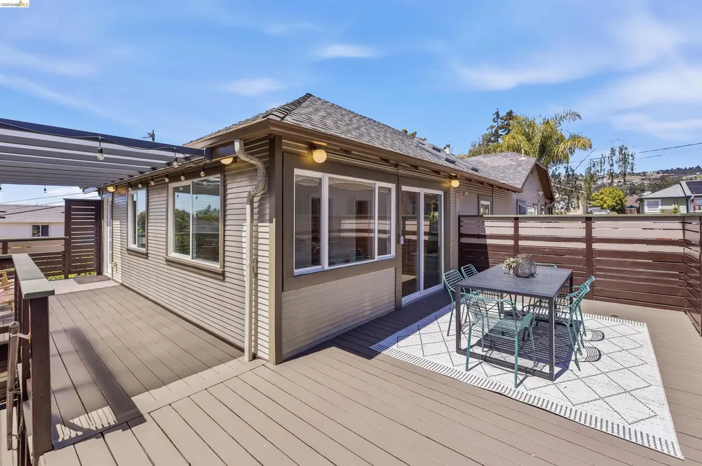 4507 Tulip Avenue Oakland CA 94619
