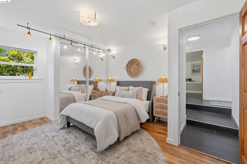 4507 Tulip Avenue Oakland CA 94619