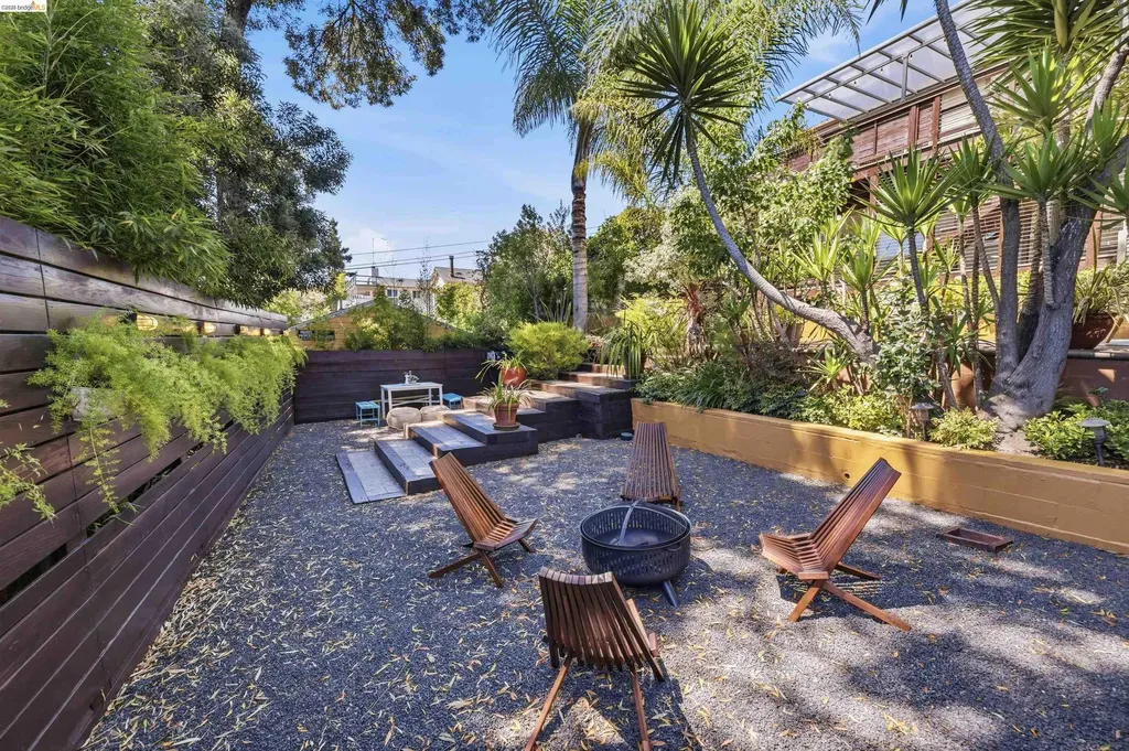 4507 Tulip Avenue Oakland CA 94619