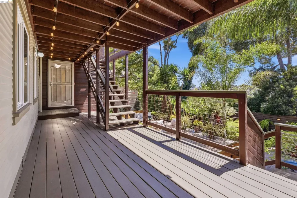 4507 Tulip Avenue Oakland CA 94619