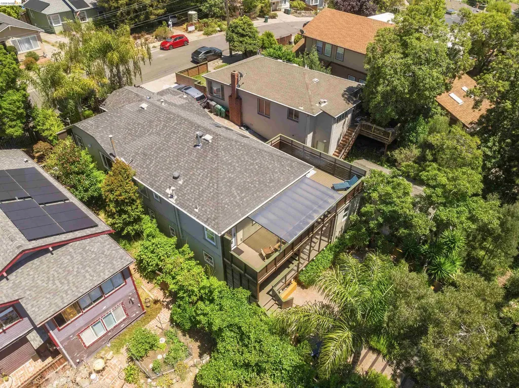 4507 Tulip Avenue Oakland CA 94619