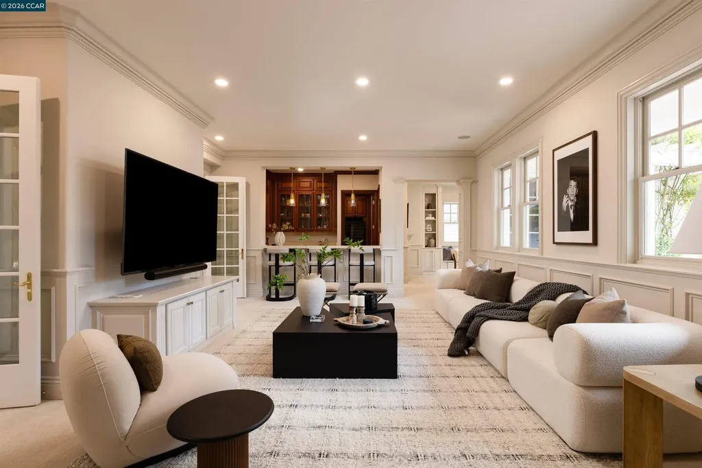 1733 Alameda Diablo Diablo CA 94528