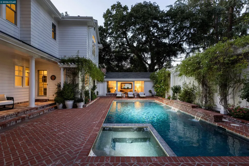 1733 Alameda Diablo Diablo CA 94528