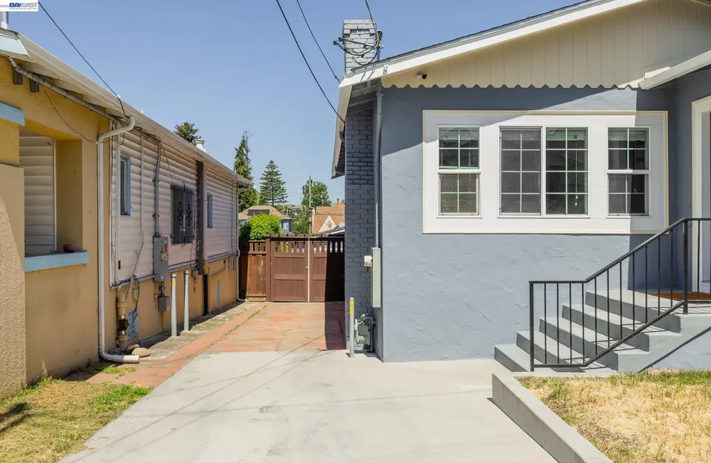 2023 46th Avenue Oakland CA 94601