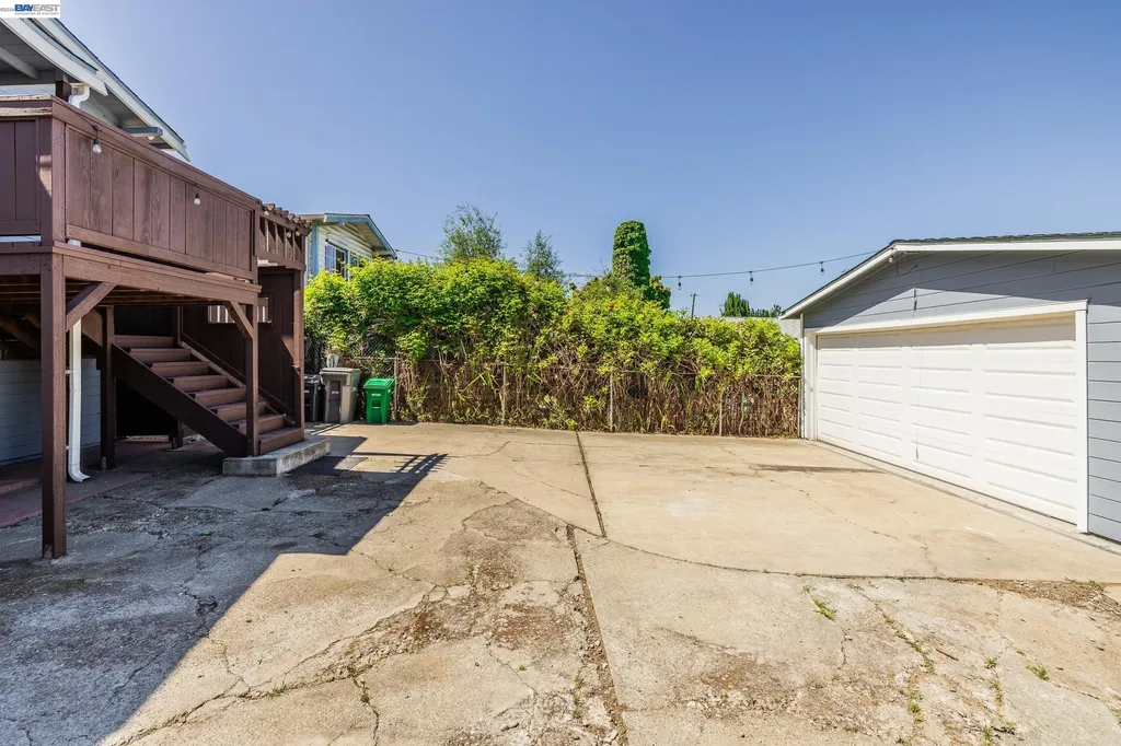 2023 46th Avenue Oakland CA 94601