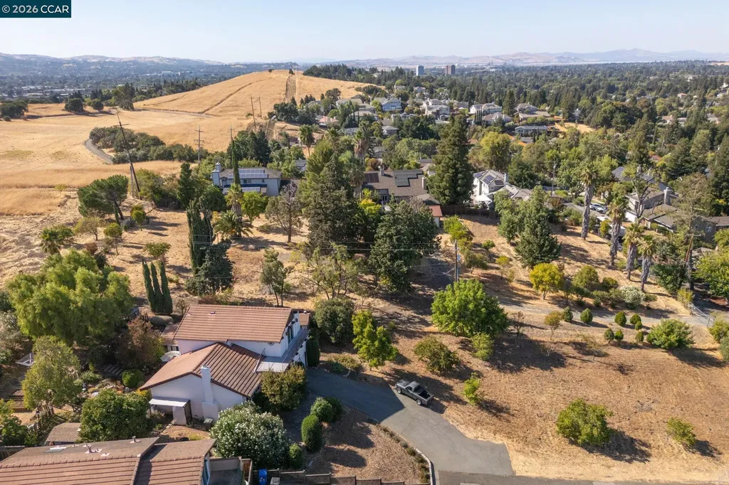 1051 Tilley Circle Concord CA 94518