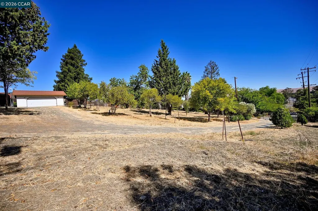 1051 Tilley Circle Concord CA 94518