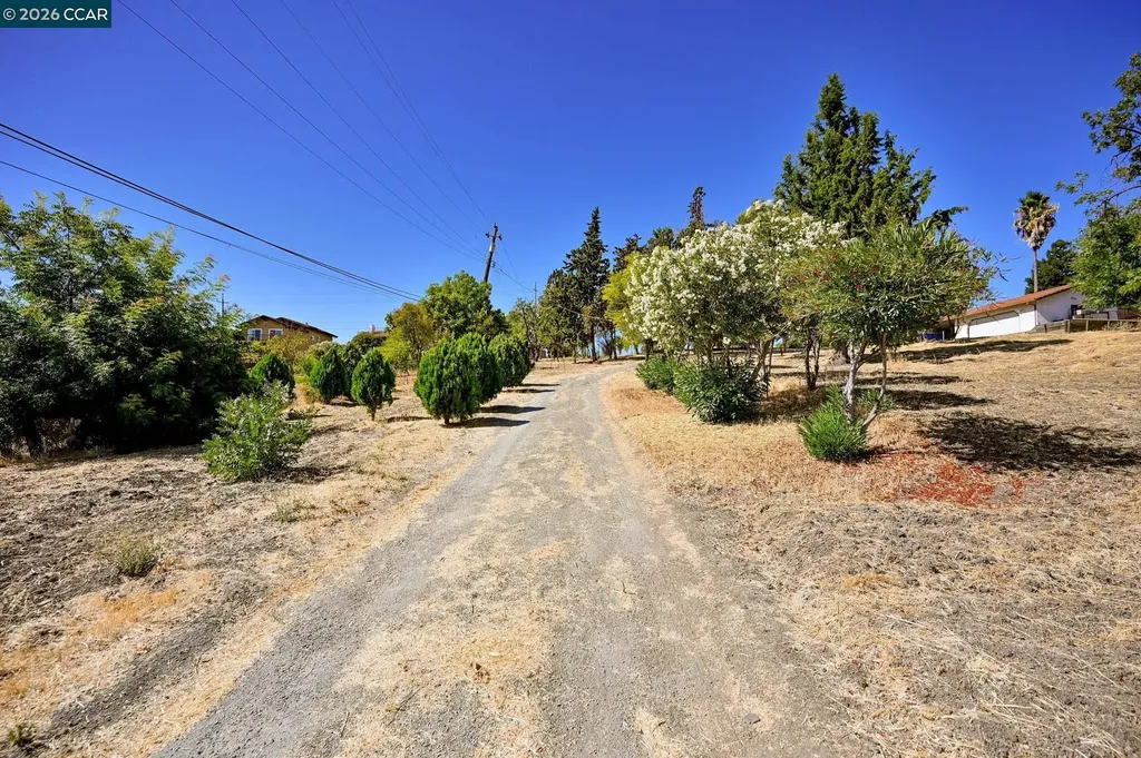 1051 Tilley Circle Concord CA 94518