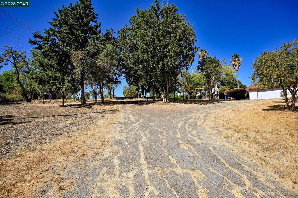 1051 Tilley Circle Concord CA 94518