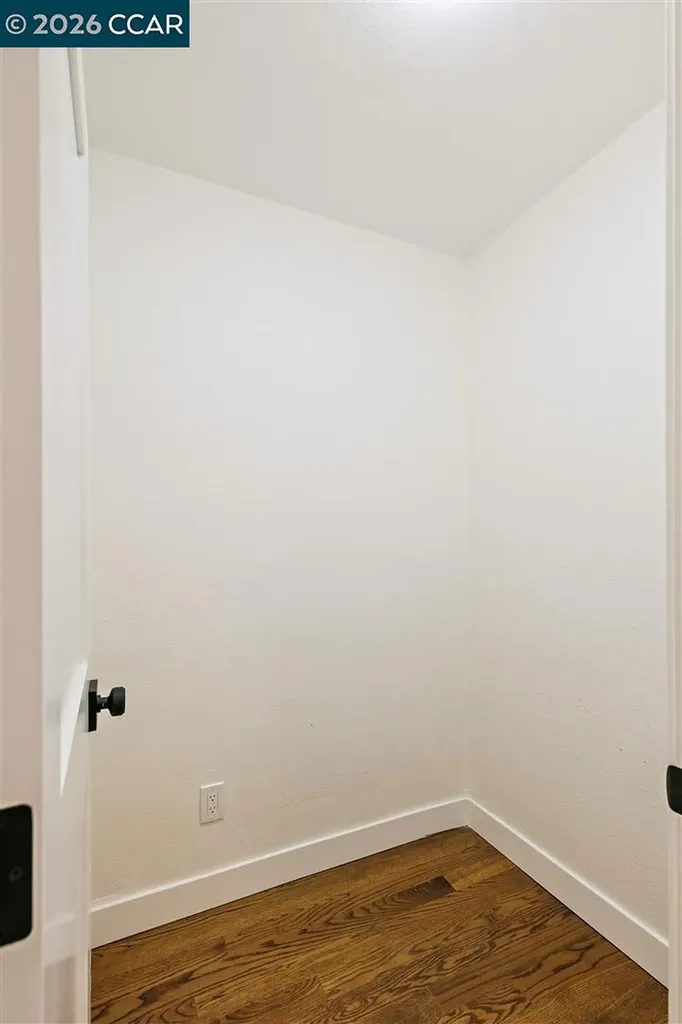 2703 Mathews Street Berkeley CA 94702