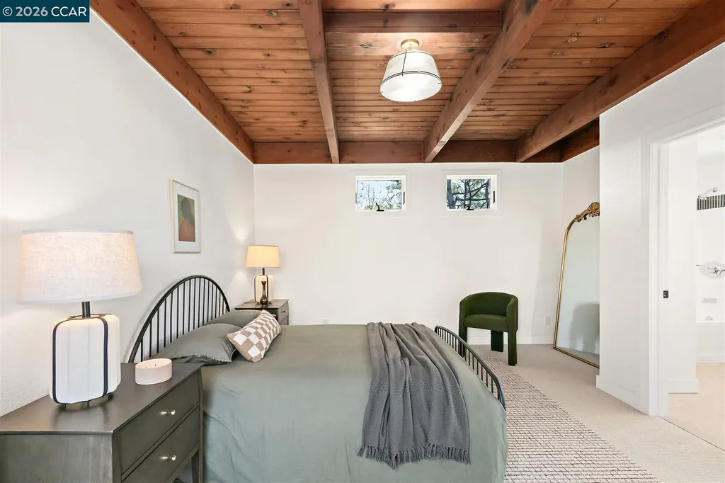 2703 Mathews Street Berkeley CA 94702