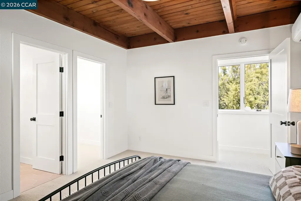 2703 Mathews Street Berkeley CA 94702