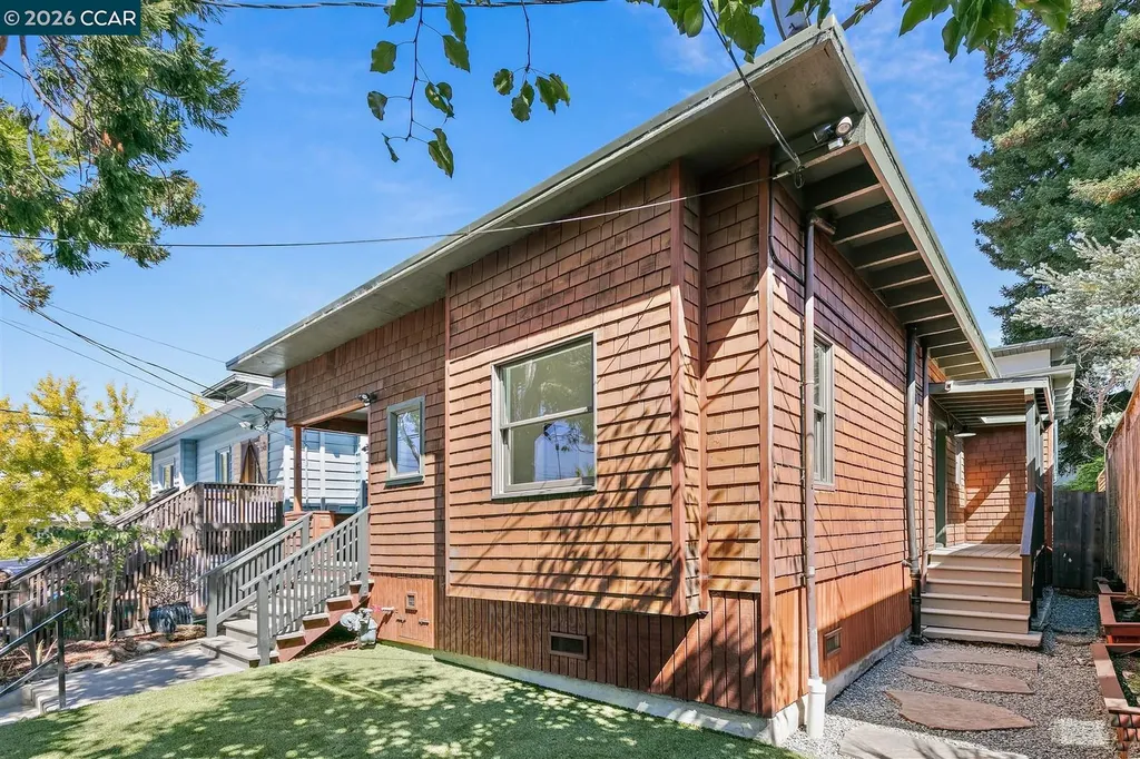 2703 Mathews Street Berkeley CA 94702
