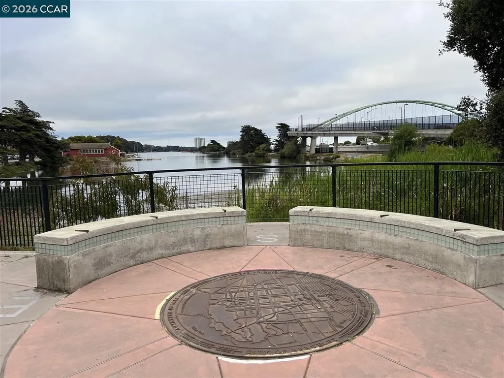 2703 Mathews Street Berkeley CA 94702