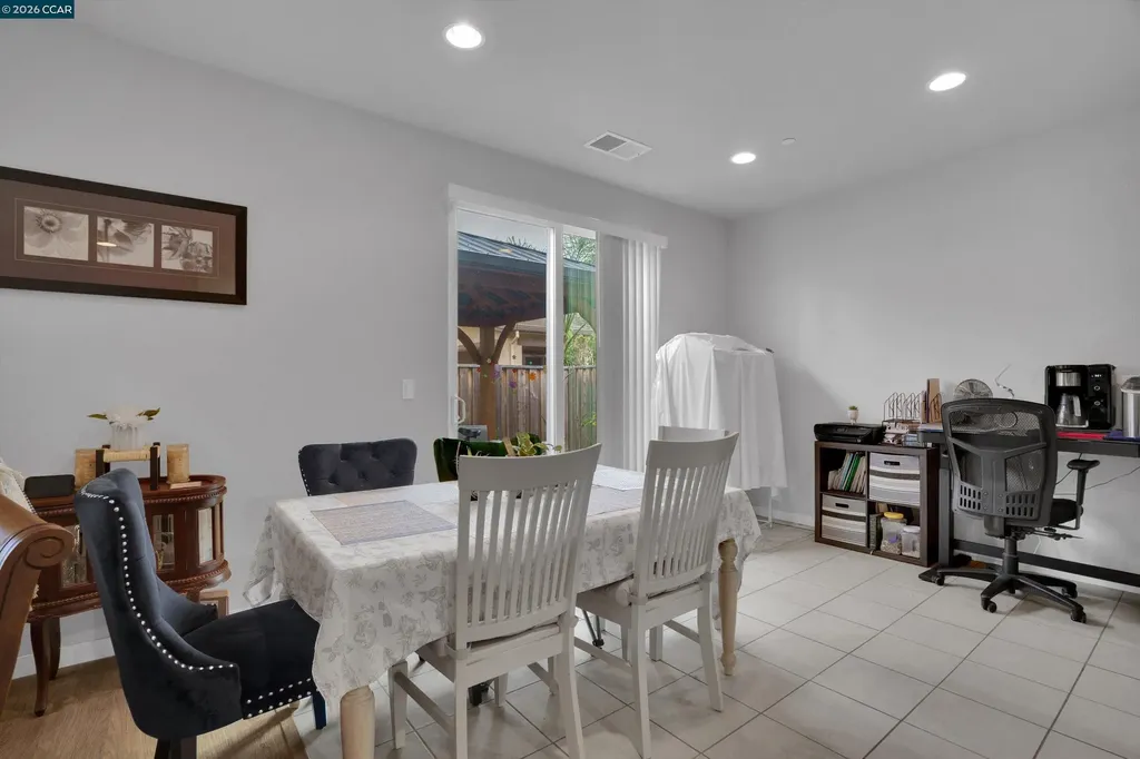 173 Willowrun Way Oakley CA 94561