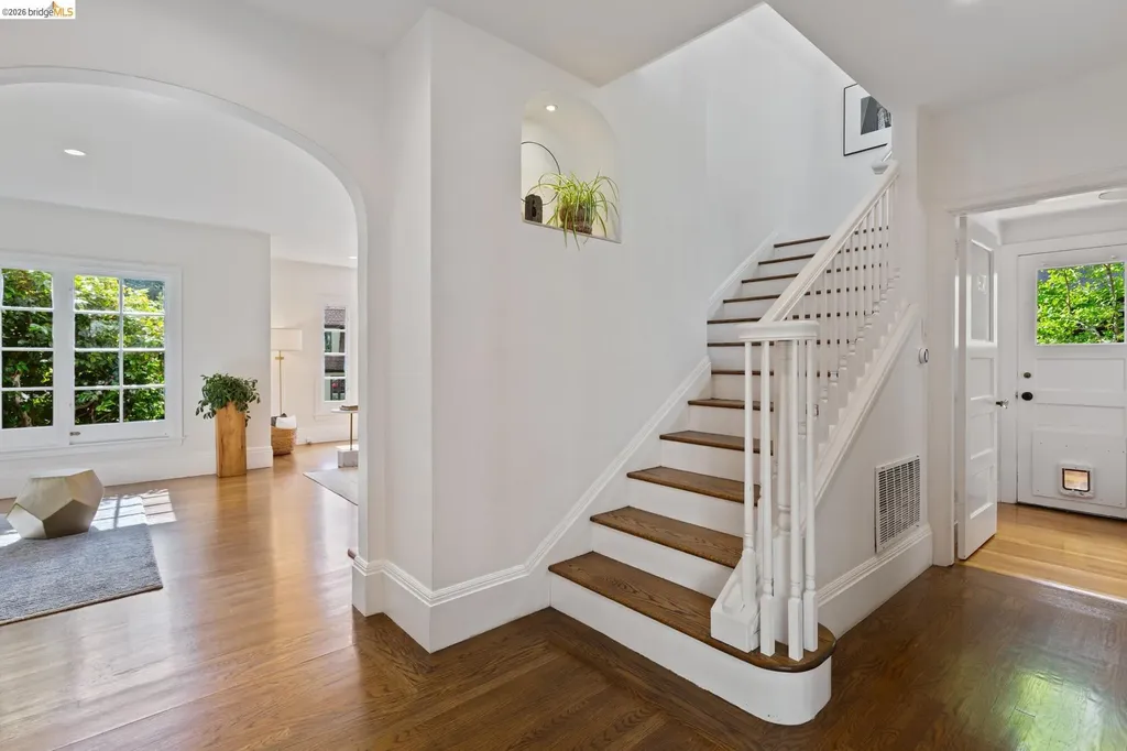15 Claremont Crescent Berkeley CA 94705