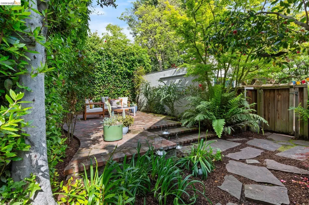 15 Claremont Crescent Berkeley CA 94705