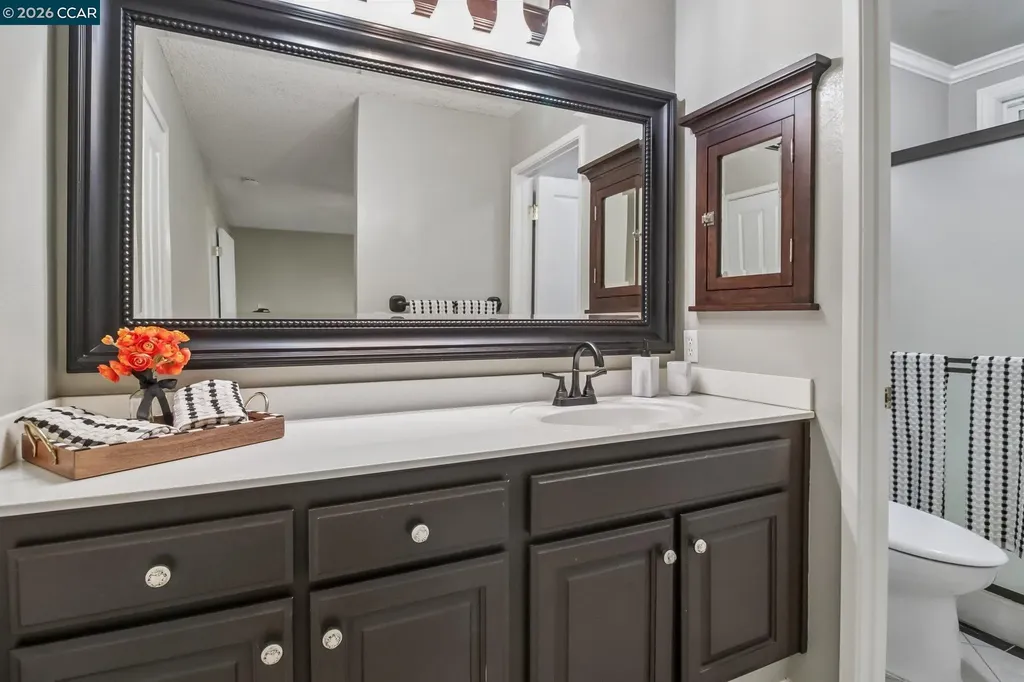2460 Heatherleaf Lane Martinez CA 94553