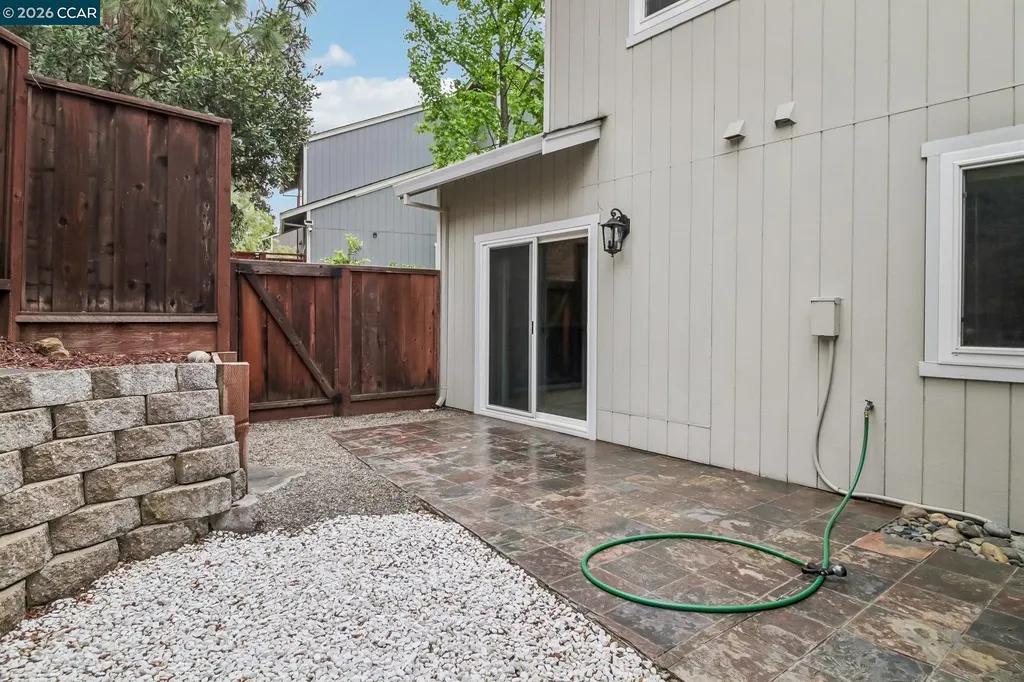 2460 Heatherleaf Lane Martinez CA 94553