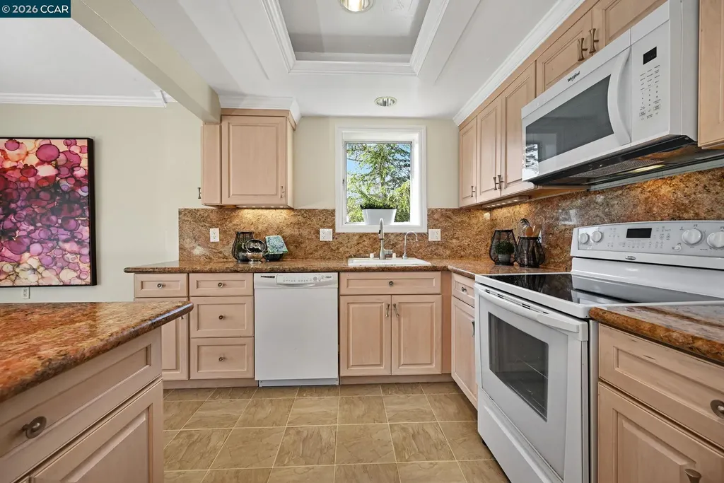 1524 Golden Rain Road Walnut Creek CA 94595